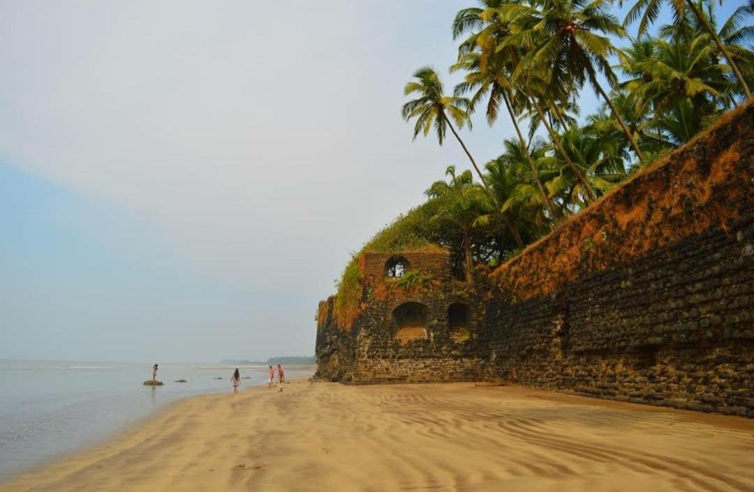 Dlite Beach Grove Cottages Alībāg Exterior foto